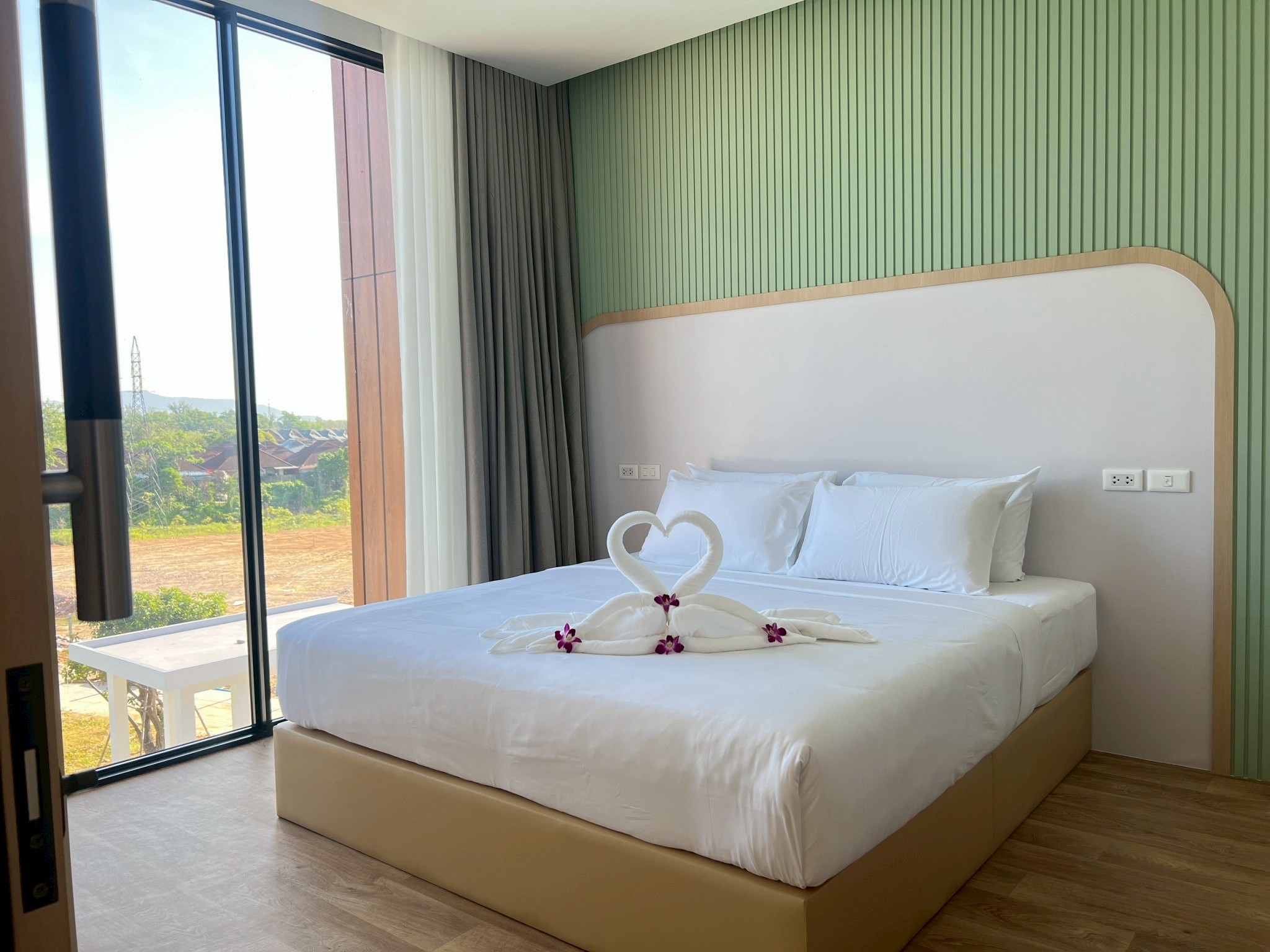 Whale Retreat Destination