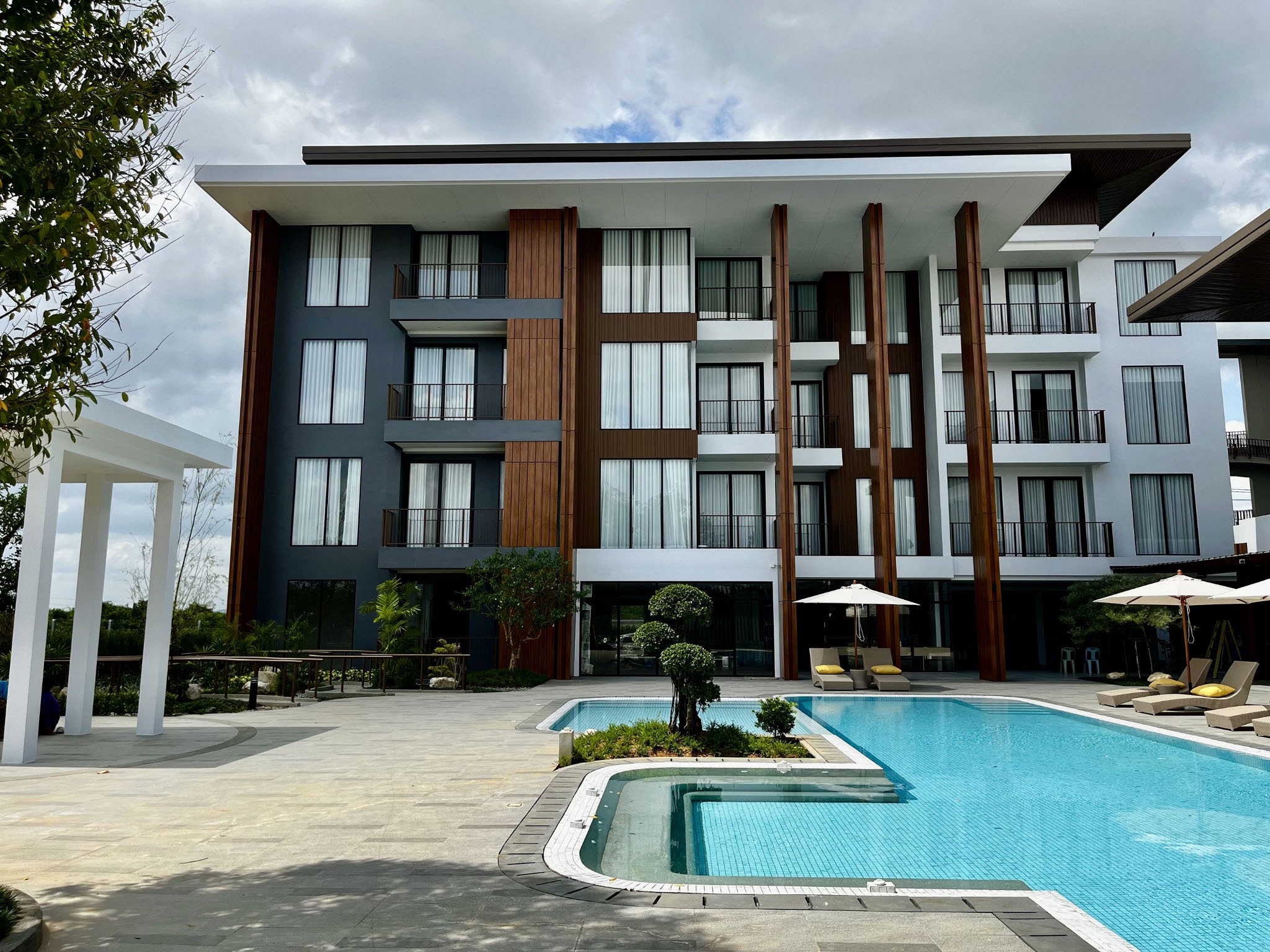 Whale Retreat Destination