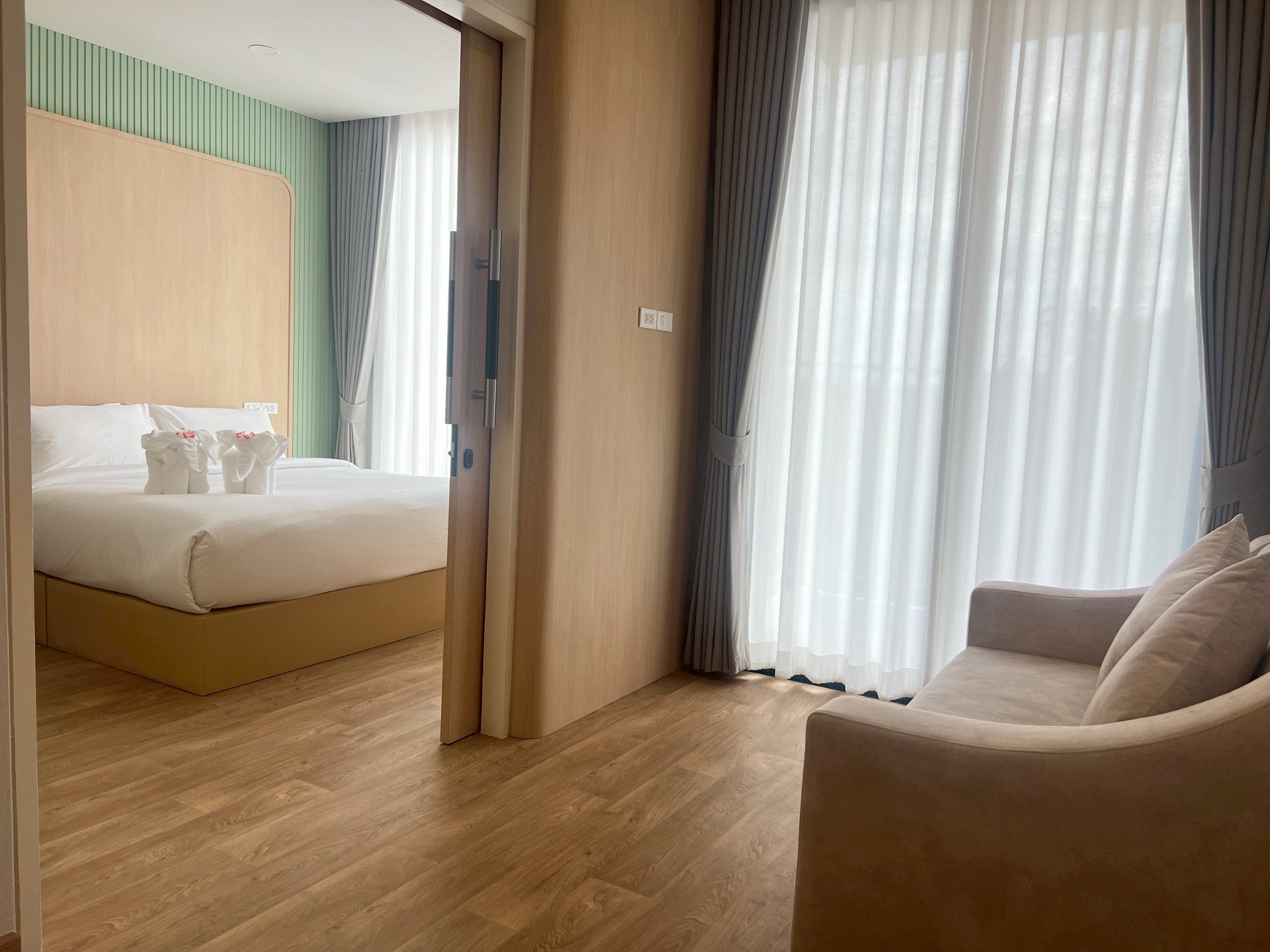 Whale Retreat Destination