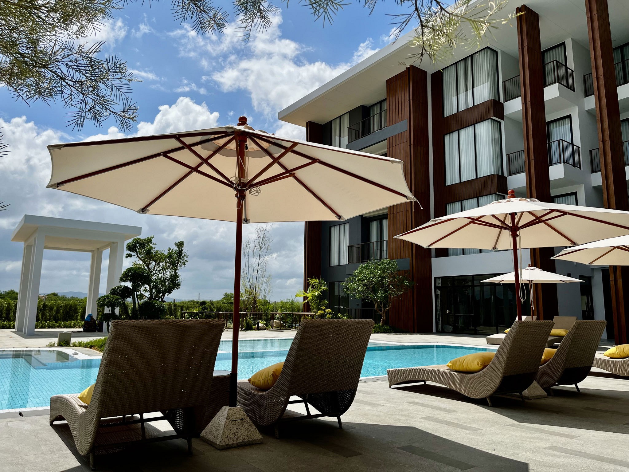 Whale Retreat Destination