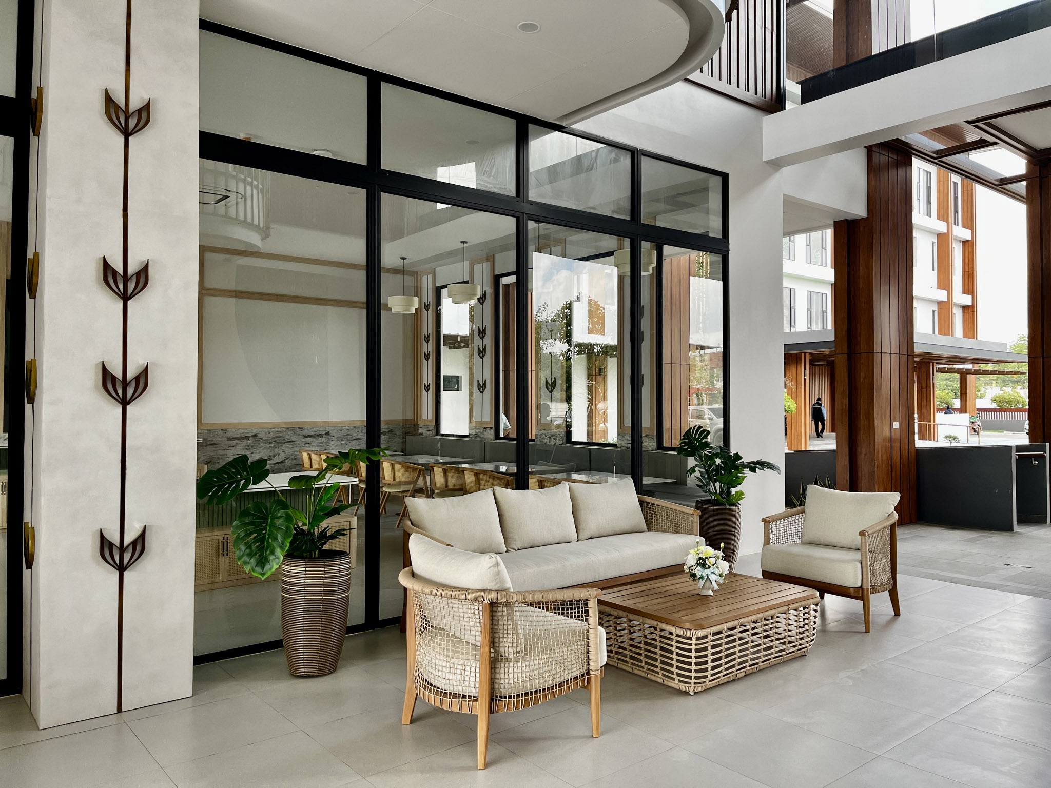 Whale Retreat Destination